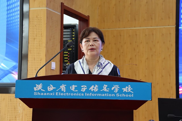 1748336549189625.jpg 省教育科学研究院职业教育研究所所长高居红讲话.jpg