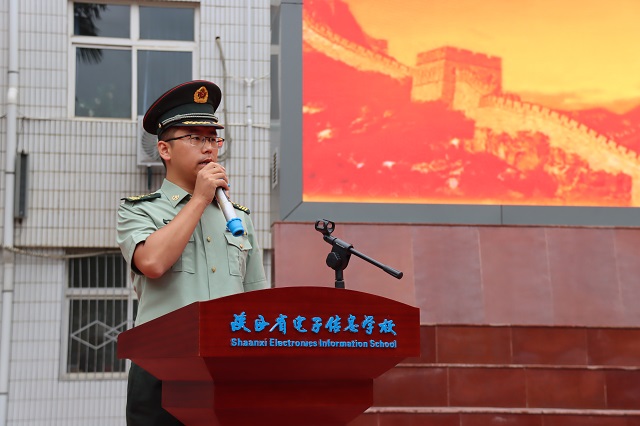 1756451094353684.jpg 教官代表常明鑫在总结发言.jpg